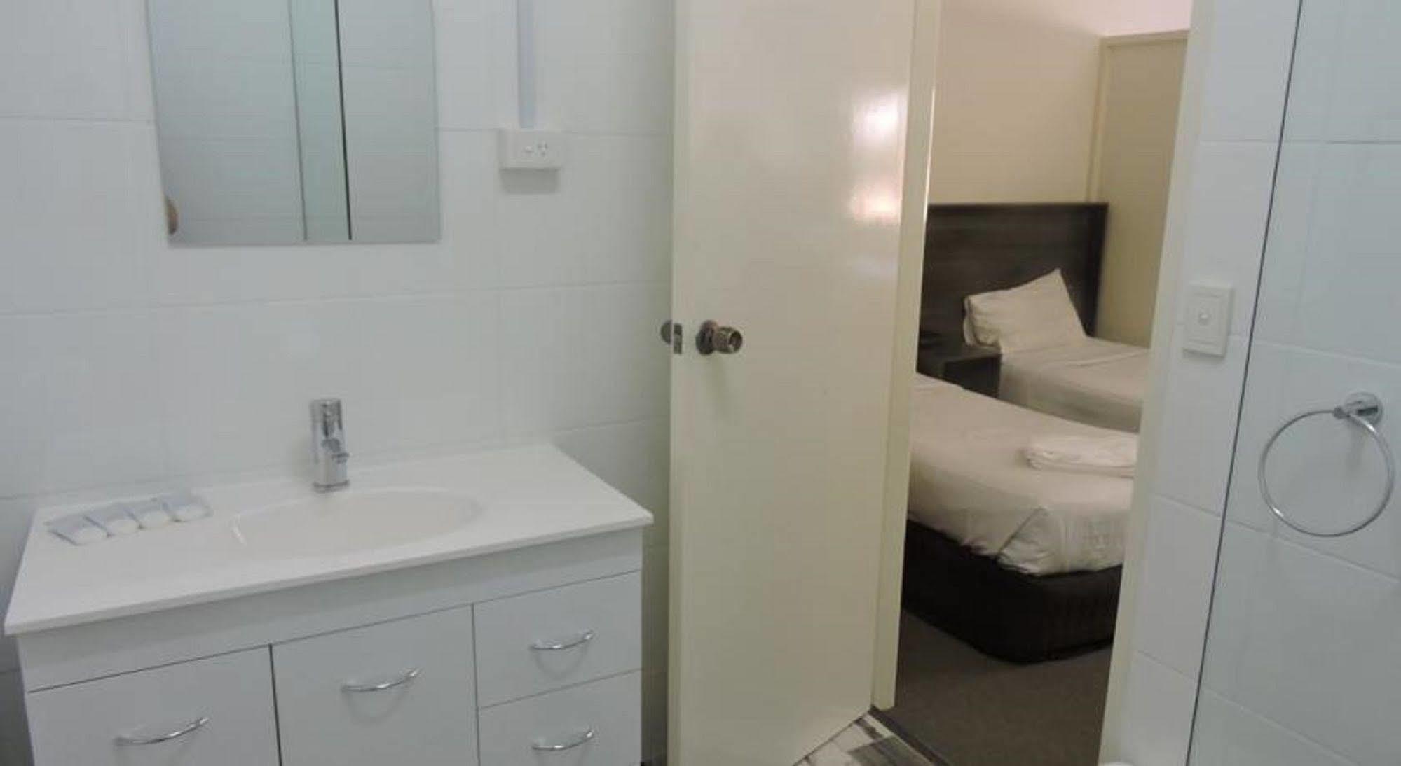 Town & Country Motel Nerang Esterno foto